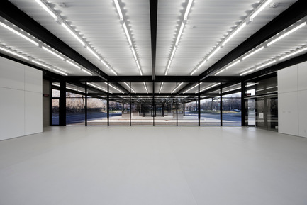 Dossier de presse | 567-07 - Communiqué de presse | Reconversion de la station service de Mies van der Rohe à l'Île des Soeurs - Les architectes FABG - Architecture institutionnelle - Crédit photo : Steve Montpetit