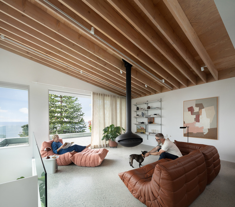 Dossier de presse | 2973-02 - Communiqué de presse | IDIBC Announces 2022 Awards of Excellence Recipients - Interior Designers Institute of British Columbia - Design d’intérieur commercial -   IDIBC Award of Excellence &amp; Specialty Award: Andrea McLean RID IDIBC; White Rock, White Rock BC; Residential Total Category   - Crédit photo :  Ema Peter Photography 