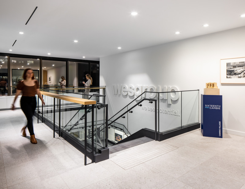 Dossier de presse | 2973-02 - Communiqué de presse | IDIBC Announces 2022 Awards of Excellence Recipients - Interior Designers Institute of British Columbia - Design d’intérieur commercial -  IDIBC Award of Merit: Julie Campbell RID IDIBC; Wesgroup Properties, Vancouver BC; Workplace Total Category  - Crédit photo :  Barrie Underhill, Upper Left Photography 