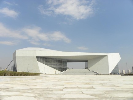 Dossier de presse | 896-01 - Communiqué de presse | Le Grand Thêatre du Shanxi, à Taiyuan (Chine) - Arte Charpentier Architectes - Architecture institutionnelle - Crédit photo : 3D - Zhou wenyi/ chef du projet