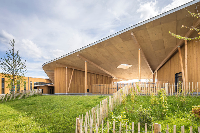Press kit | 1071-17 - Press release | 11th Annual A+Awards For Architecture Spotlight Sustainable Design - Architizer - Residential Architecture - Jean Louis Étienne School by archi5<span></span> - Photo credit: courtesy of archi5