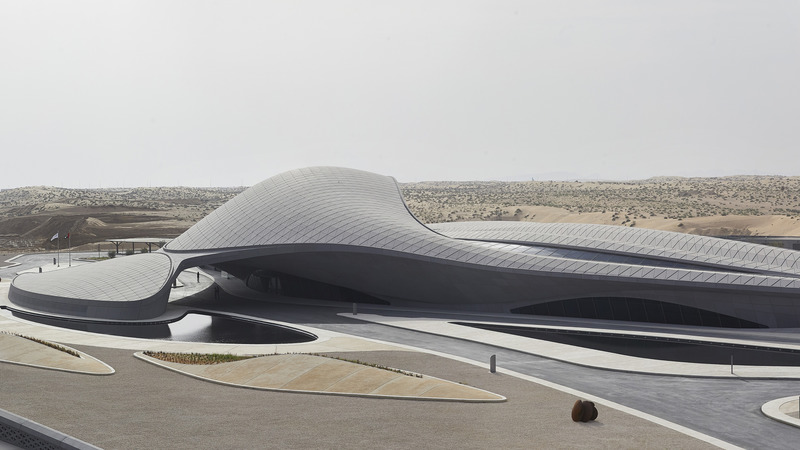 Dossier de presse | 1968-18 - Communiqué de presse | Architecture MasterPrize Announces  2022 Award Winners - Architecture MasterPrize - Concours - BEEAH Headquarters - Zaha Hadid Architects - Crédit photo : Hufton+Crow