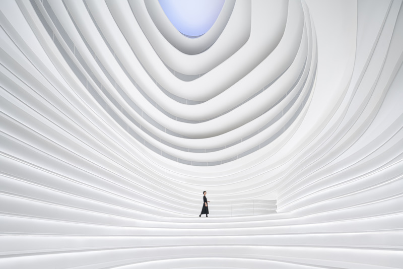 Dossier de presse | 1968-18 - Communiqué de presse | Architecture MasterPrize Announces  2022 Award Winners - Architecture MasterPrize - Concours - <p>Golong Wormhole 2022 - PINESARCH</p> - Crédit photo : Breeze Image-Guozhe