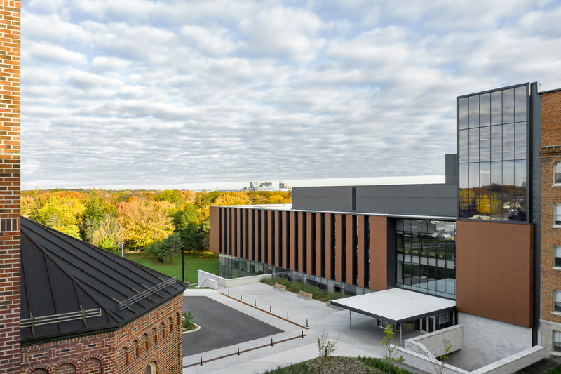 Press kit | 952-33 - Press release | Luminous Expansion for Hôpital du Sacré-Cœur-de-Montréal - Provencher_Roy and Yelle Maillé - Institutional Architecture - Photo credit: Olivier Blouin