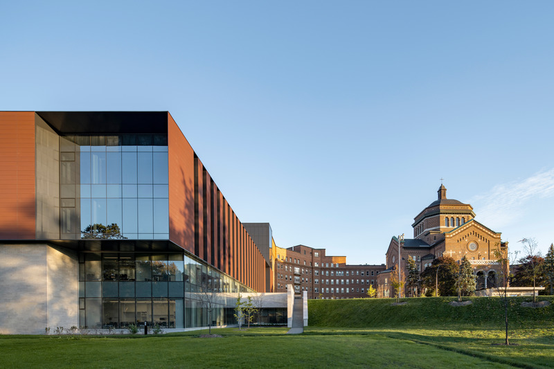 Press kit | 952-33 - Press release | Luminous Expansion for Hôpital du Sacré-Cœur-de-Montréal - Provencher_Roy and Yelle Maillé - Institutional Architecture - Photo credit: Olivier Blouin
