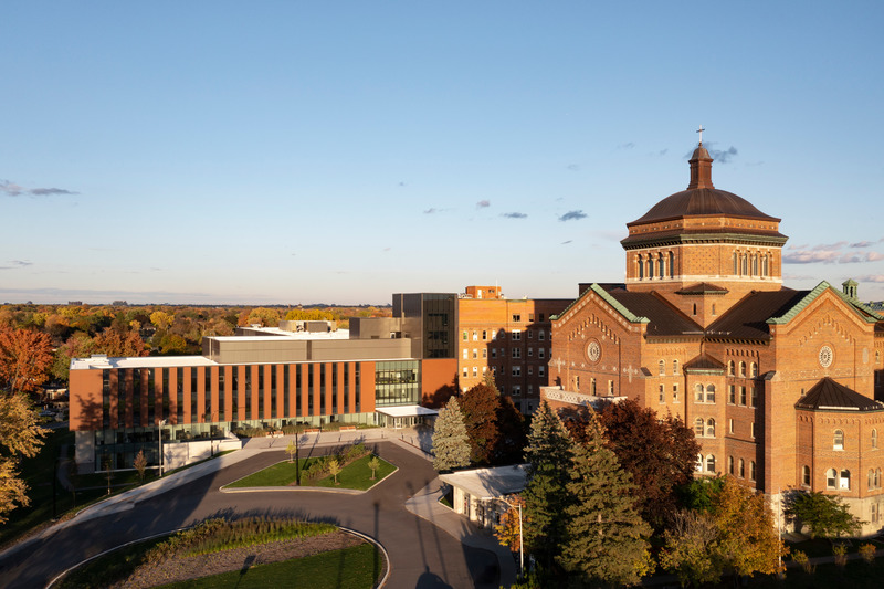 Press kit | 952-33 - Press release | Luminous Expansion for Hôpital du Sacré-Cœur-de-Montréal - Provencher_Roy and Yelle Maillé - Institutional Architecture - Photo credit: Olivier Blouin