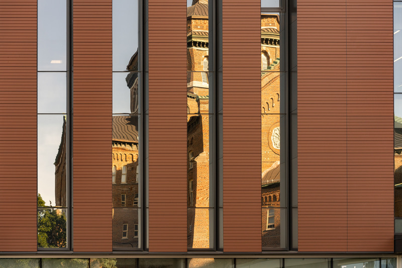 Press kit | 952-33 - Press release | Luminous Expansion for Hôpital du Sacré-Cœur-de-Montréal - Provencher_Roy and Yelle Maillé - Institutional Architecture - Photo credit: Olivier Blouin