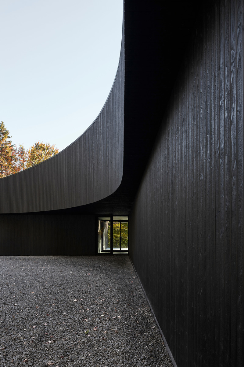 Dossier de presse | 1010-16 - Communiqué de presse | MEV - Studio Jean Verville architectes - Architecture résidentielle - Crédit photo : Maxime Brouillet photographe