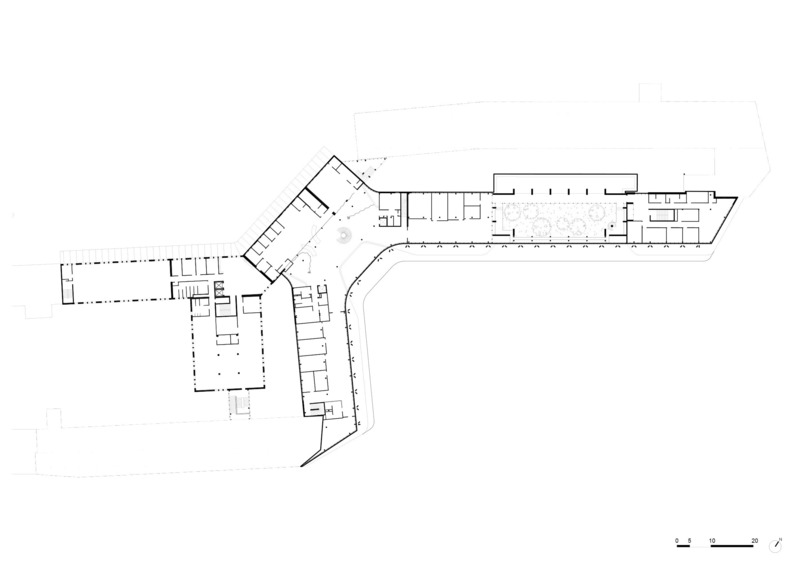 Dossier de presse | 899-02 - Communiqué de presse | La Canopée : Nouvel accueil du siège social Michelin - Encore Heureux Architectes,  Construire et Base - Architecture commerciale - Crédit photo : Encore Heureux