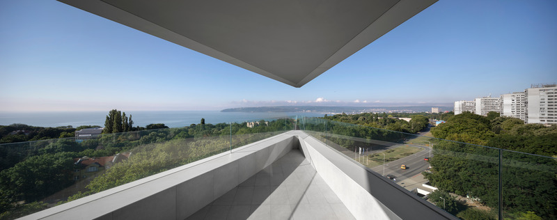 Dossier de presse | 3045-03 - Communiqué de presse | EOS - STARH - Architecture résidentielle - Crédit photo : Dian Stanchev