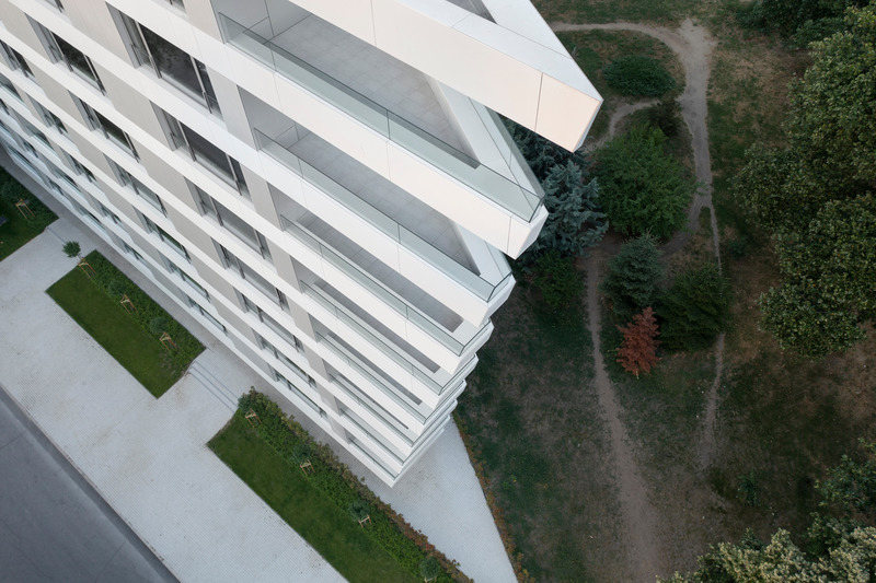 Dossier de presse | 3045-03 - Communiqué de presse | EOS - STARH - Architecture résidentielle - Crédit photo :  Dian Stanchev 