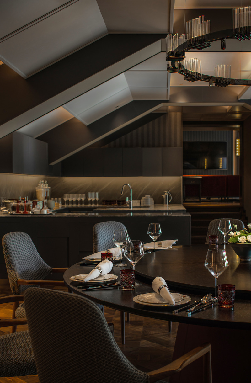 Press kit | 5630-04 - Press release | Daxiang Design Transforms a Republic of China Villa Into a Private Restaurant on the shores of West Lake - Daxiang Design - Commercial Interior Design - 14 Catering R&amp;D room - Photo credit: Chuan He