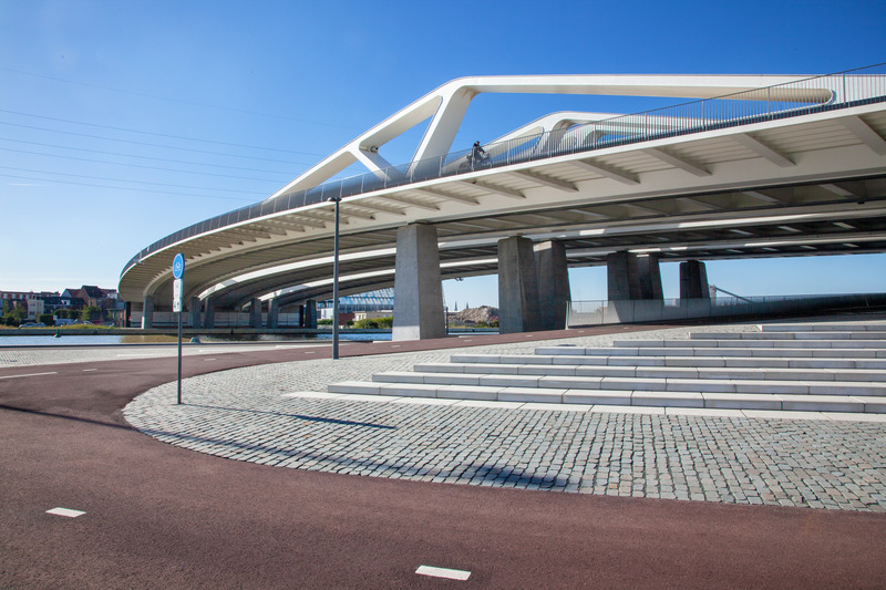 Dossier de presse | 3570-02 - Communiqué de presse | Theunis Bridge in Merksem Wins a 2022 Architecture MasterPrize - ZJA - Architecture commerciale - Crédit photo : ZJA