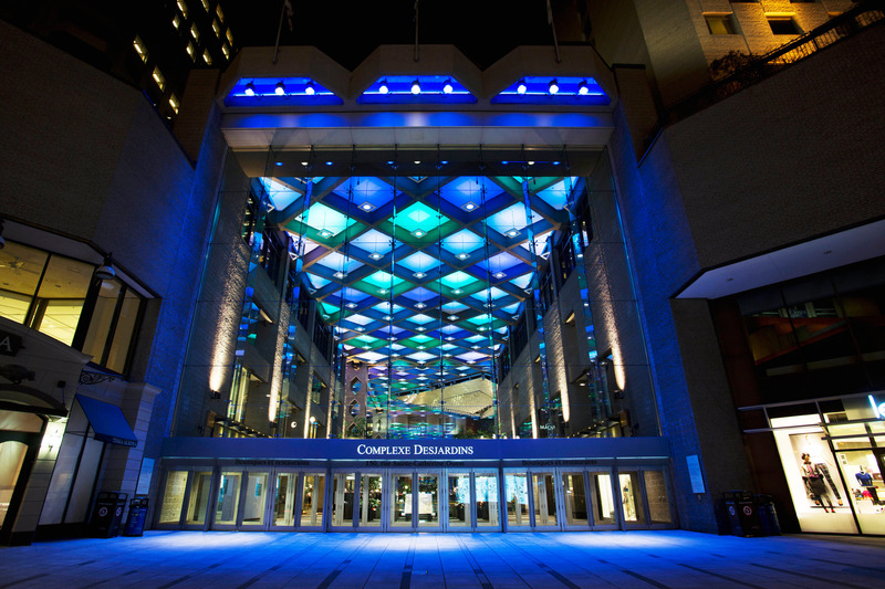 Press kit | 621-28 - Press release | Lightemotion: 20 Years of Lights and Thrills - Lightemotion - Lighting Design - Complexe Desjardins - Photo credit: Martine Doyon