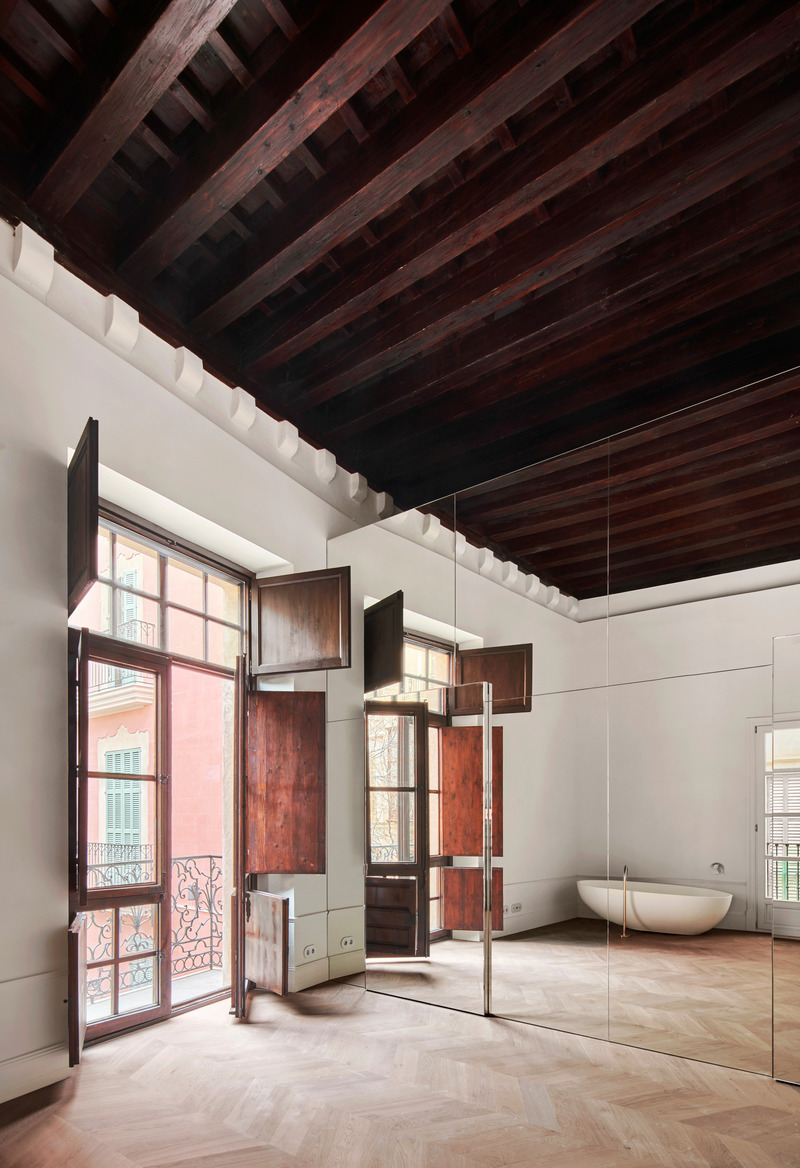 Dossier de presse | 2303-03 - Communiqué de presse | Can Santacilia, a careful renovation of two historic buildings located in Palma de Mallorca - OHLAB - Architecture résidentielle - Interior - Apartments - Crédit photo : José Hevia