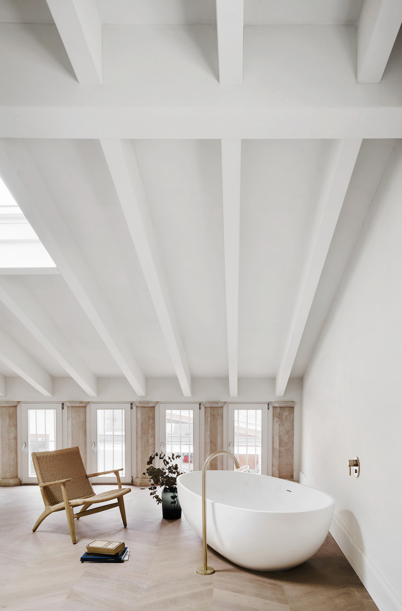 Dossier de presse | 2303-03 - Communiqué de presse | Can Santacilia, a careful renovation of two historic buildings located in Palma de Mallorca - OHLAB - Architecture résidentielle - Interiors - Apartments - Crédit photo : José Hevia