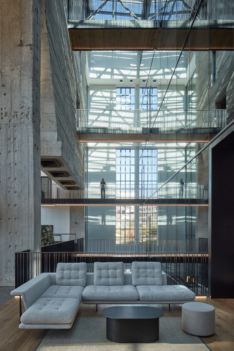 Dossier de presse | 6619-01 - Communiqué de presse | Conversion of Jurkovič Heating Plant National Cultural Monument - Martin Pasko and team DF CREATIVE GROUP - Architecture industrielle - Crédit photo : Boys Play Nice