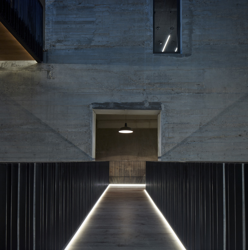 Dossier de presse | 6619-01 - Communiqué de presse | Conversion of Jurkovič Heating Plant National Cultural Monument - Martin Pasko and team DF CREATIVE GROUP - Architecture industrielle - Crédit photo : Boys Play Nice
