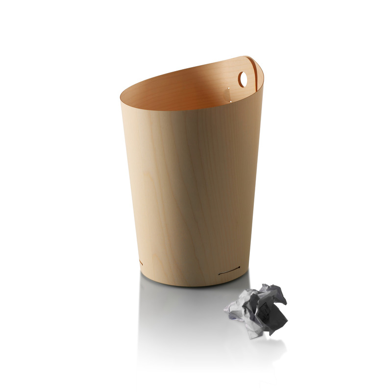 Dossier de presse | 4232-16 - Communiqué de presse | Zilio A&C’s Intelligent, Refined, and Sustainable Design Offers Perfect Ideas for the Upcoming Holidays - Zilio A&C - Produit -  		 	 	 		 			 				 					 						<p>DOVE, Waste paper basket by Tomoko Azumi </p> 						<p><br></p> 			 - Crédit photo : Courtesy Zilio A&amp;C