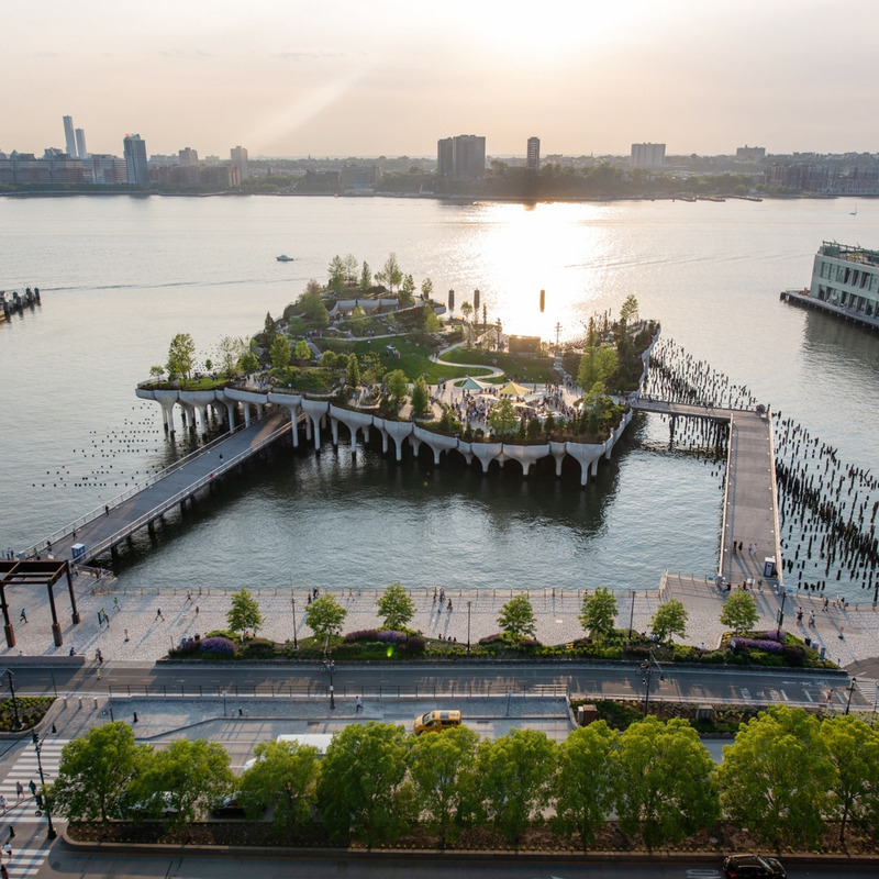Dossier de presse | 4709-01 - Communiqué de presse | Dezeen Awards 2022 Announces World's Best Buildings Across Architecture Categories - Dezeen - Concours - Little Island, New York City, USA by Heatherwick Studio - Crédit photo : Heatherwick Studio