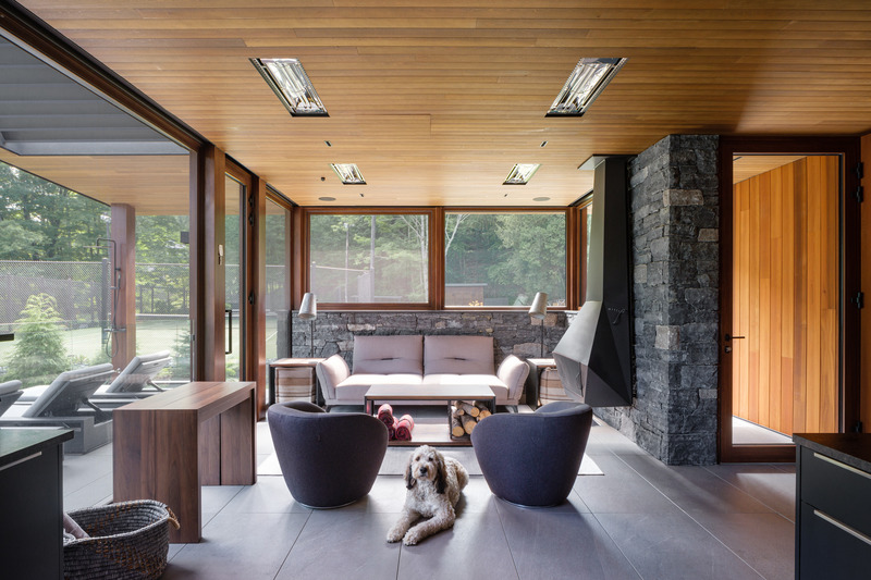 Press kit | 880-17 - Press release | Memphremagog Lake Residence - MU Architecture - Residential Architecture - Photo credit: Ulysse Lemerise Bouchard
