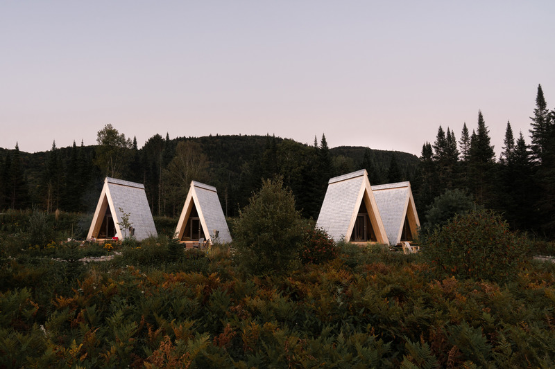 Press kit | 1685-05 - Press release | Farouche Tremblant - Atelier L'Abri - Commercial Architecture - cabin camp - Photo credit: Raphaël Thibodeau