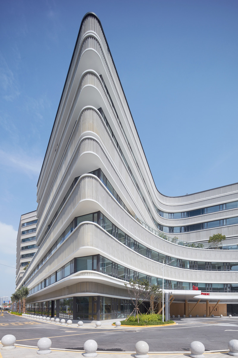 Press kit | 661-72 - Press release | Day Two Winners of WAF 2022 International Architectural Awards Announced - World Architecture Festival (WAF) - Competition -  Xiamen Humanity Maternity Hospital by Lemanarc SA  - Photo credit:  Xia Qiang 