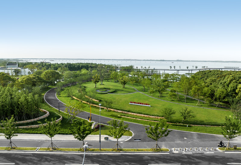 Press kit | 6580-01 - Press release | Suzhou Huanyuandang Ecological Restoration and Shoreline Linkage Project - Tus-Design Group Co.,Ltd - Landscape Architecture -  Aerial view-entrance - Photo credit: <p class="">Tus-Design Group Co.,Ltd</p>