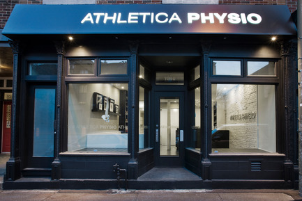 Dossier de presse | 734-02 - Communiqué de presse | Athletica Physio - Martha Franco - Design d’intérieur institutionnel - Crédit photo : Nicolas Ruel Photographe