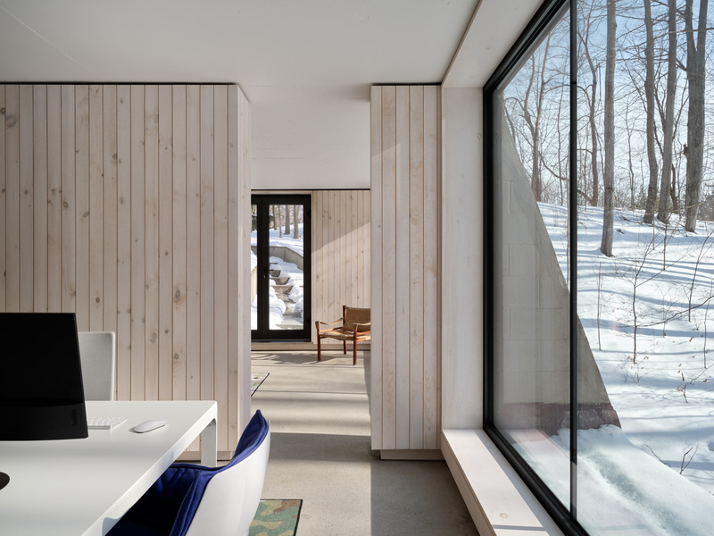 Press kit | 2942-04 - Press release | Reigo & Bauer Moves to the Country - Reigo & Bauer - Commercial Interior Design - <p style="">South Windows, Office<br style=""></p> - Photo credit: Doublespace Photography