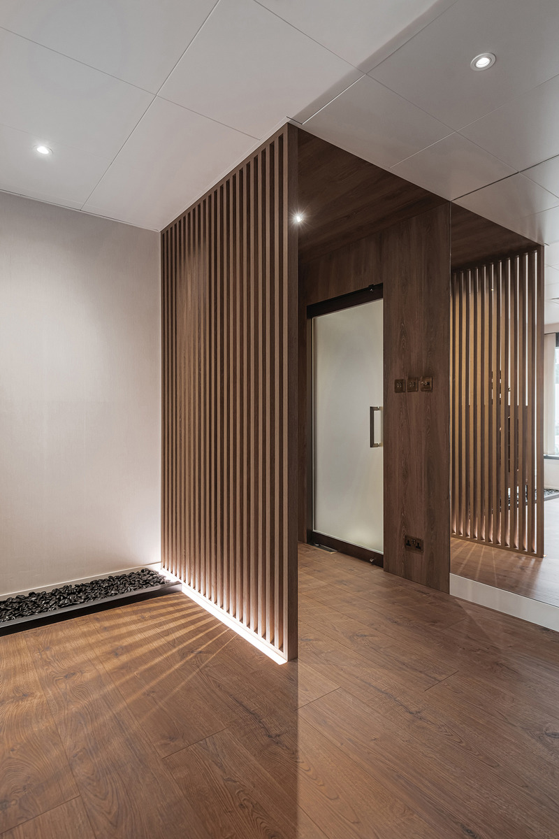 Press kit | 6042-01 - Press release | Yin Yang Tai Chi Center - Adrian Chan Design and Research Office - Commercial Interior Design - Photo credit: Kevin Mak @1km Studio