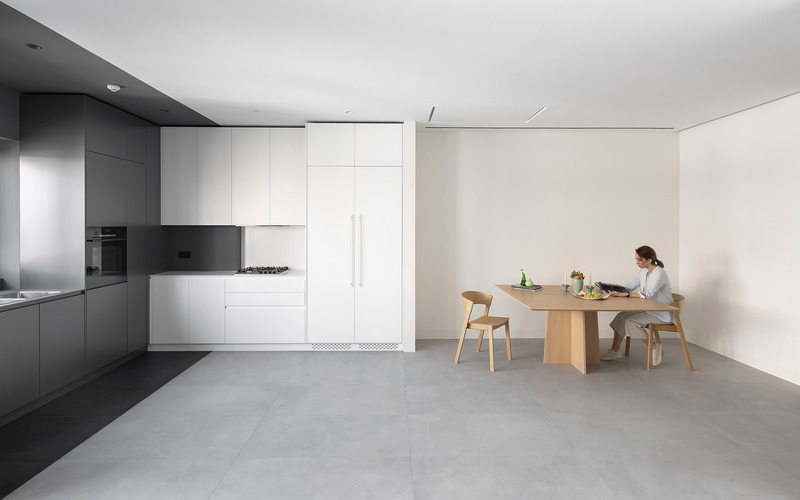 Dossier de presse | 6573-01 - Communiqué de presse | VOID+ - Studio Pousti - Architecture résidentielle - Third floor, North unit - Crédit photo : Parham Taghioff_Persia Photography center