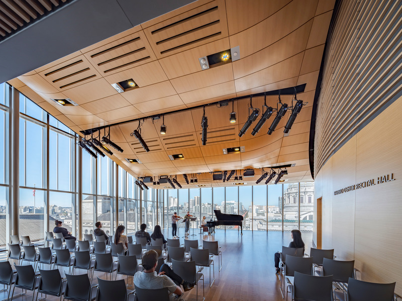 Press kit | 1844-02 - Press release | San Francisco Conservatory of Music’s New Ute and William K. Bowes, Jr. Center - Mark Cavagnero Associates - Institutional Architecture -  The top-floor Barbro Osher Recital Hall is capable of seating an audience of 200 people, and provides a backdrop of the city hall dome with a visual connection to the surrounding context of the arts district.    - Photo credit:  Kyle Jeffers 