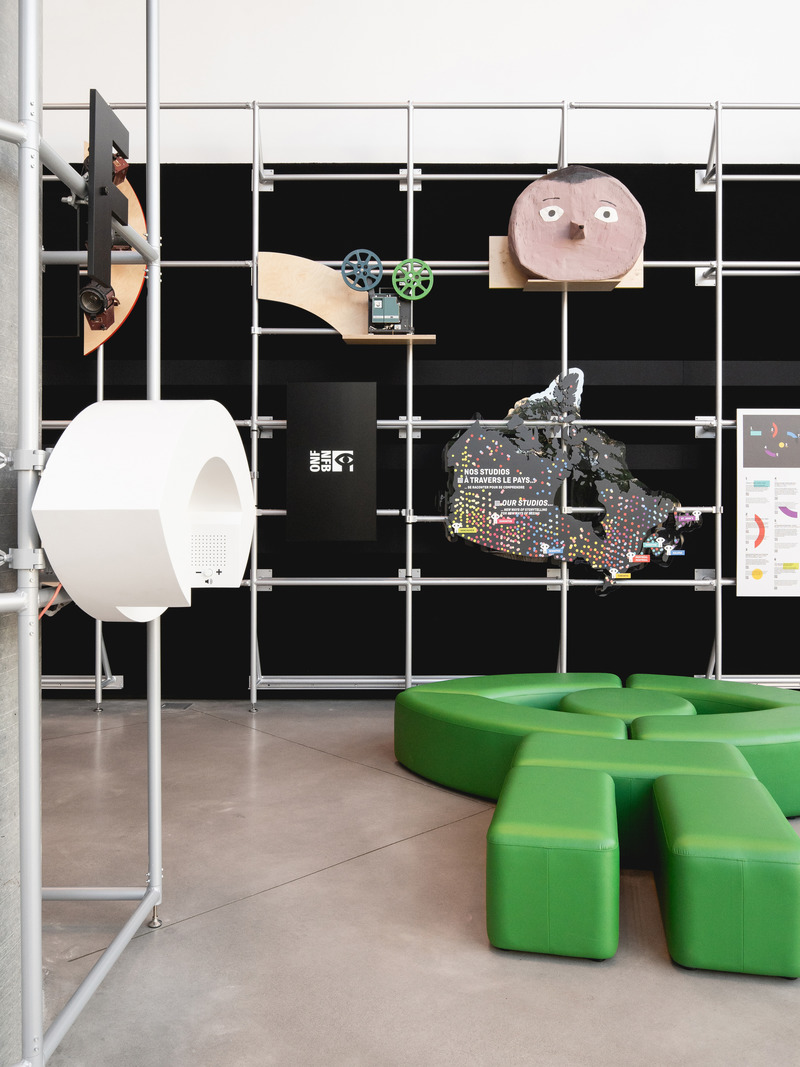 Press kit | 1299-12 - Press release | Design of the NFB's new reception area - Taktik design - Commercial Interior Design - Photo credit: Raphaël Thibodeau