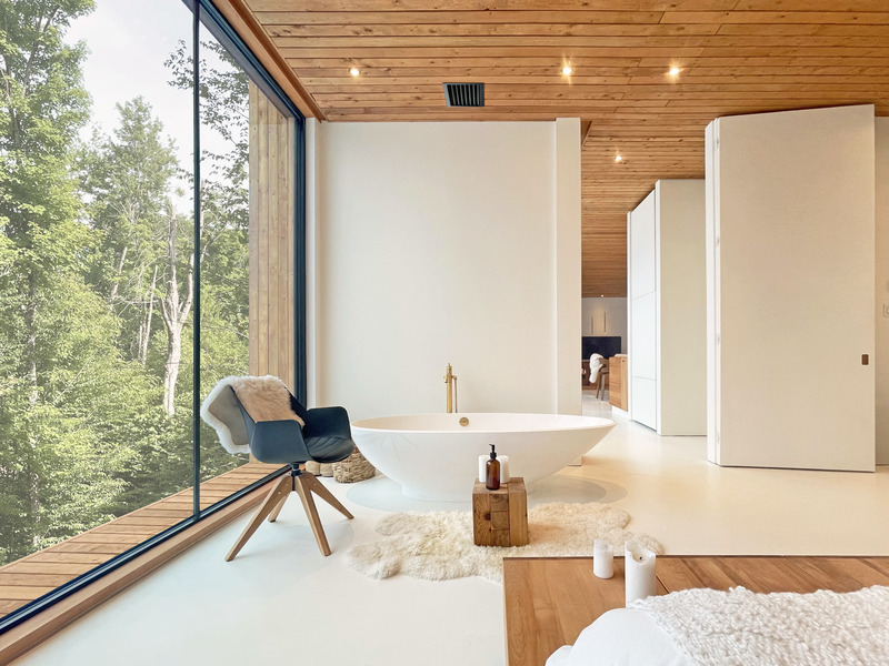 Dossier de presse | 6639-01 - Communiqué de presse | La Cadrée Perchée : En interaction constante avec la nature - L'Empreinte Design Architecture - Architecture résidentielle - Crédit photo : Pier-Olivier Lepage