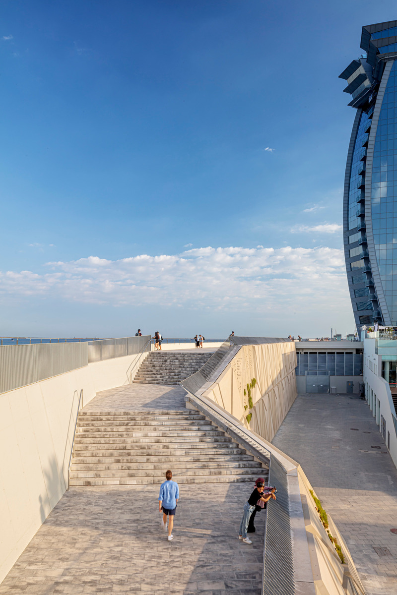 Dossier de presse | 5769-01 - Communiqué de presse | Escaleras y Mirador Vela: a Unique Viewing Platform Over the Mediterranean Sea - External Reference - Design urbain - Escaleras y Mirador Vela 02 - Crédit photo : Adrià Goula