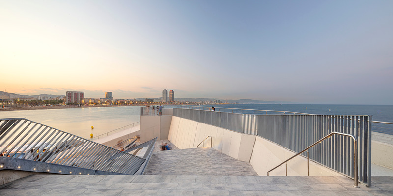 Dossier de presse | 5769-01 - Communiqué de presse | Escaleras y Mirador Vela: a Unique Viewing Platform Over the Mediterranean Sea - External Reference - Design urbain - Escaleras y Mirador Vela 07 - Crédit photo : Adrià Goula