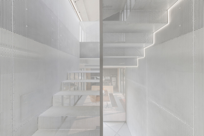 Press kit | 4626-02 - Press release | Reflection House - AUN Design Studio - Residential Interior Design - Photo credit: Wison Tungthunya &amp; W Workspace