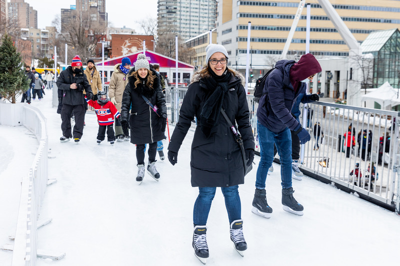 Press kit | 6776-01 - Press release | A Winter Experience Like no Other in the World. The Montréal en Lumière Festival Opens a 1000-Foot-Long Aerial Skating Trail with an Ambience of Immersive Sound and Light - Montréal en Lumière - Urban Design - An installation designed to maintain the centuries-long tradition of skating in Montreal. Skate rental is free of charge for the public. - Photo credit:  Frédérique Ménard-Aubin for MONTRÉAL EN LUMIÈRE 