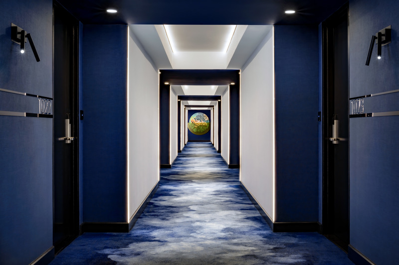 Press kit | 1303-16 - Press release | Sid Lee Architecture Pulls Back the Curtain on the Interior Design of Toronto’s New W Hotel - Sid Lee Architecture - Commercial Interior Design - Hotel corridor - Photo credit: Brandon Barré