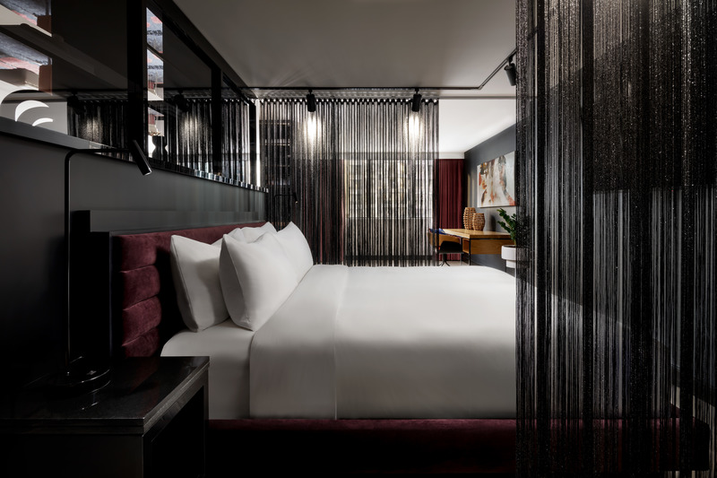 Press kit | 1303-16 - Press release | Sid Lee Architecture Pulls Back the Curtain on the Interior Design of Toronto’s New W Hotel - Sid Lee Architecture - Commercial Interior Design - Suite - Photo credit: Brandon Barré
