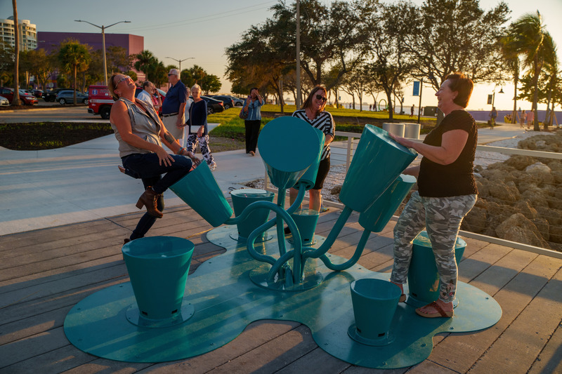 Press kit | 5595-06 - Press release | A Series of Playable Art Installations Activate Revitalized Waterfront Park - The Urban Conga - Art - Photo credit: Christopher Brickman