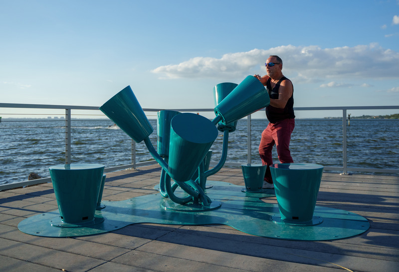 Press kit | 5595-06 - Press release | A Series of Playable Art Installations Activate Revitalized Waterfront Park - The Urban Conga - Art - Photo credit: Christopher Brickman