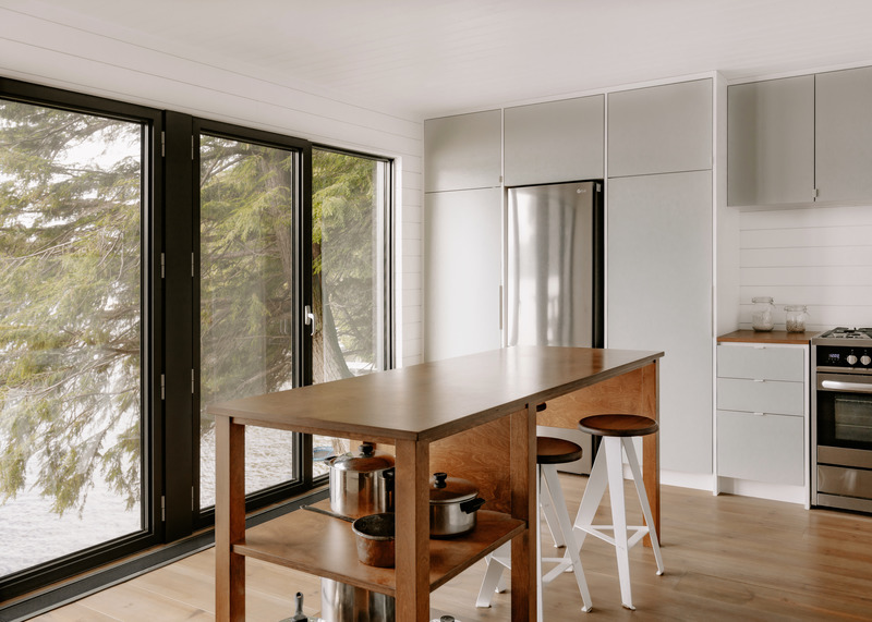 Dossier de presse | 5891-01 - Communiqué de presse | Chalet_A - Matière Première Architecture - Architecture résidentielle - Crédit photo : Ian Balmorel