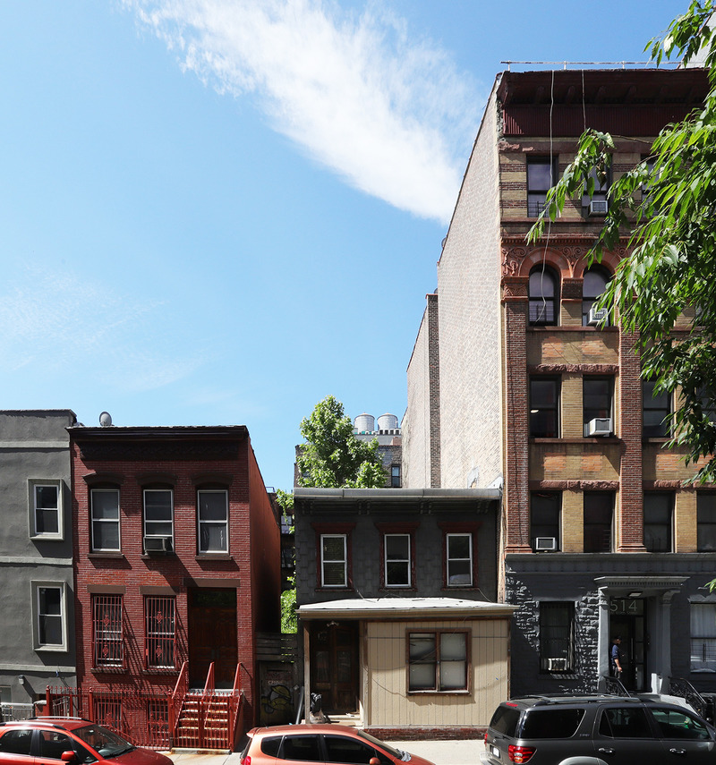 Press kit | 6803-01 - Press release | Opera169 - ADAT - Residential Architecture - Opera 169, Photo of the plot - Photo credit: ADAT