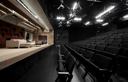Dossier de presse | 567-05 - Communiqué de presse | Théâtre la Licorne - Les architectes FABG - Architecture institutionnelle - Crédit photo : Steve Montpetit