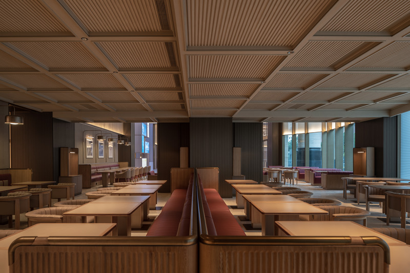 Press kit | 3531-08 - Press release | Intercity Hotel - Vermilion Zhou Design Group - Commercial Interior Design - The dining area - Photo credit: Wu Jian Quan