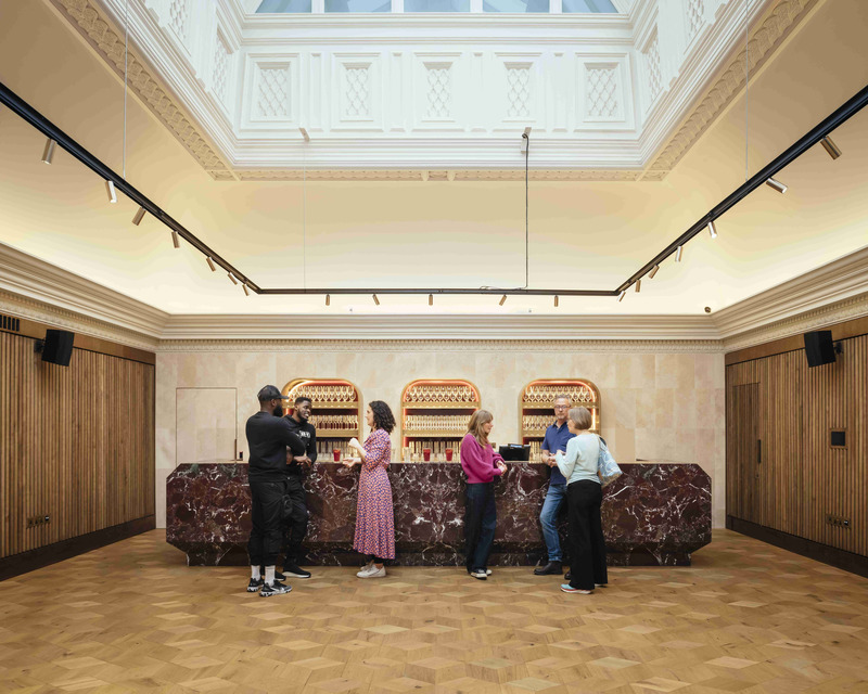 Dossier de presse | 5888-01 - Communiqué de presse | BAFTA Headquarters - Benedetti Architects - Architecture institutionnelle -  Reuben Gallery Bar  - Crédit photo : Jim Stephenson