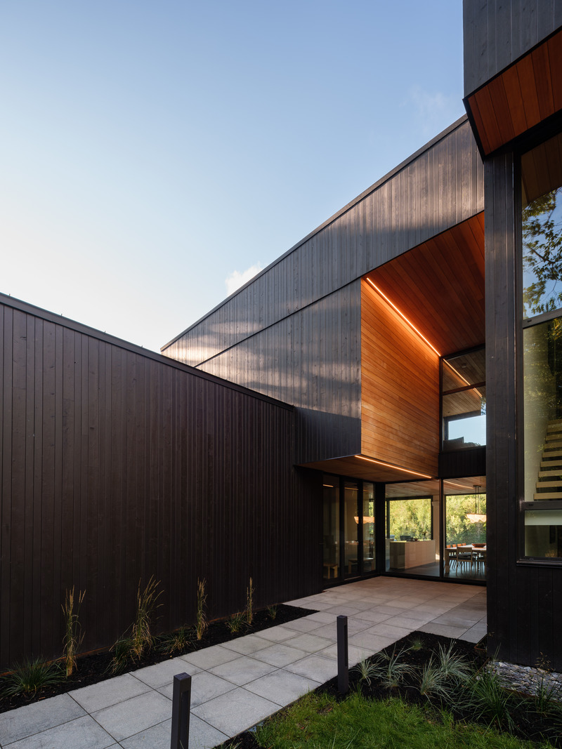 Press kit | 880-18 - Press release | The Break Residence - MU Architecture - Residential Architecture - Photo credit: Ulysse Lemerise Bouchard