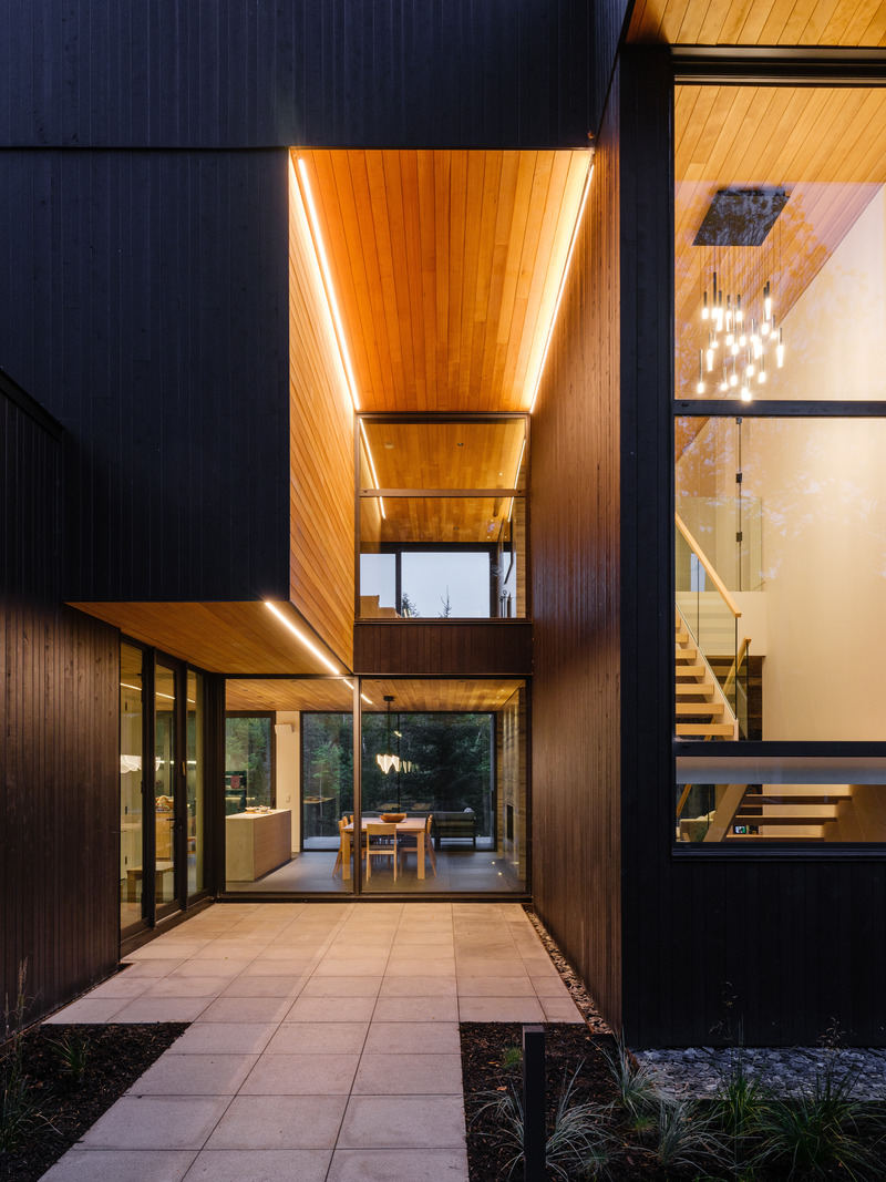 Press kit | 880-18 - Press release | The Break Residence - MU Architecture - Residential Architecture - Photo credit: Ulysse Lemerise Bouchard